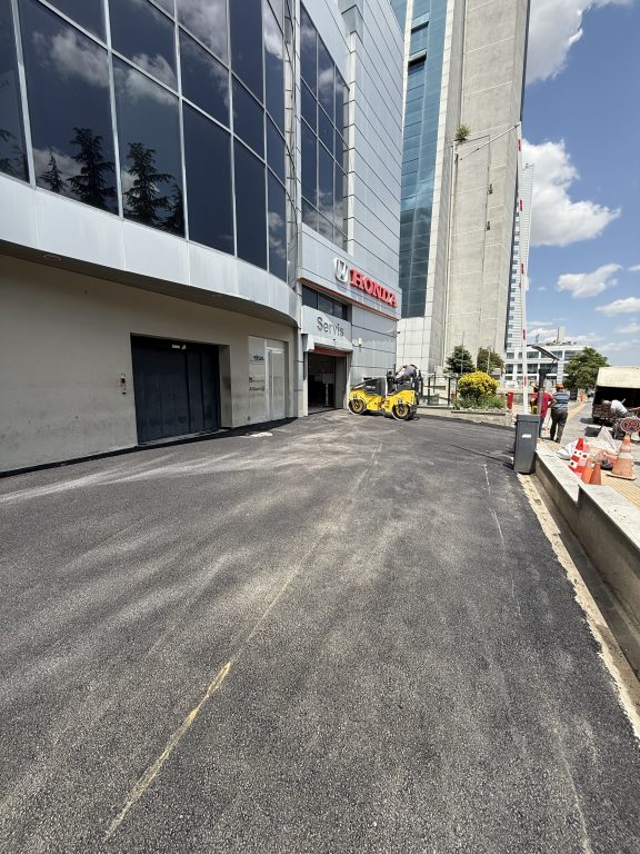 HONDA BORA ASFALT ÇALIŞMASI — Ankara Asfalt kaynak arşivi