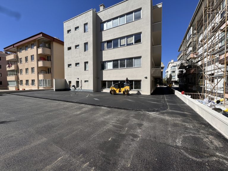 ASTROMED BIRLIK MAH. OTOPARK ASFALT CALISMASI